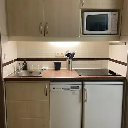 Cap Esterel Agay Raphael Vue Coeur Du Site Piscine Golf 4 Personnes Chez Magali *