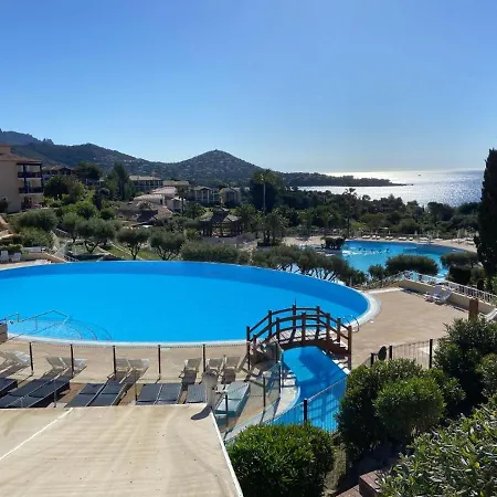 Cap Esterel Agay Raphael Vue Coeur Du Site Piscine Golf 4 Personnes Chez Magali * Saint-Raphael (Var)