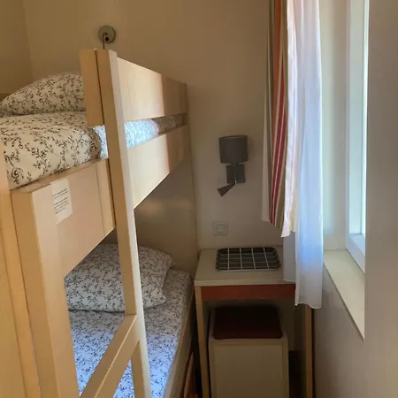 Apartment Cap Esterel Agay Raphael Vue Coeur Du Site Piscine Golf 4 Personnes Chez Magali