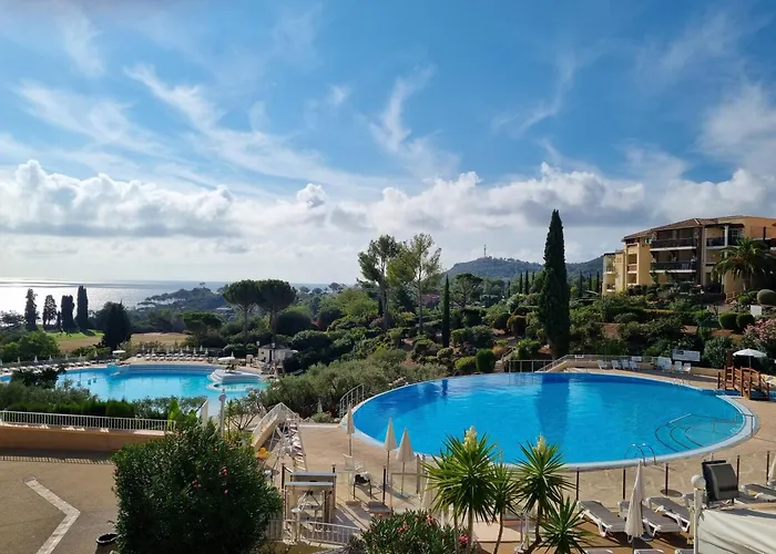 公寓 Cap Esterel Agay Raphael Vue Coeur Du Site Piscine Golf 4 Personnes Chez Magali Saint-Raphaël