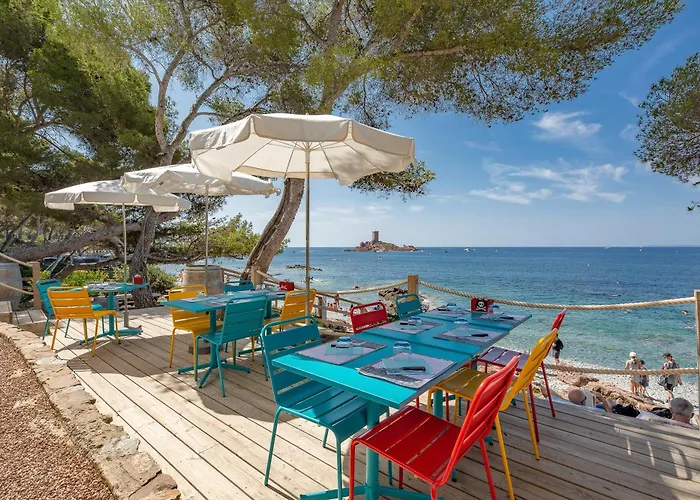 Cap Esterel Agay Raphael Vue Coeur Du Site Piscine Golf 4 Personnes Chez Magali 公寓 Saint-Raphaël