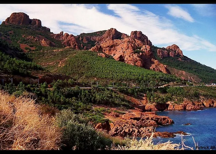 Cap Esterel Agay Raphael Vue Coeur Du Site Piscine Golf 4 Personnes Chez Magali Lejlighed *